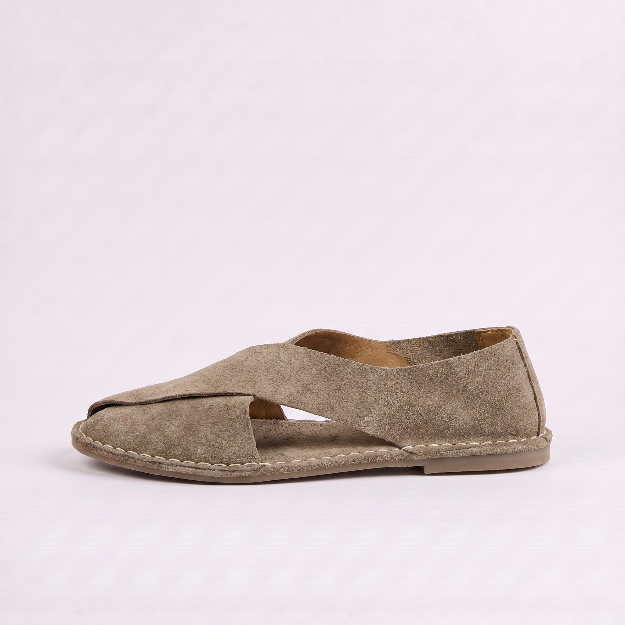 marlowe-khaki