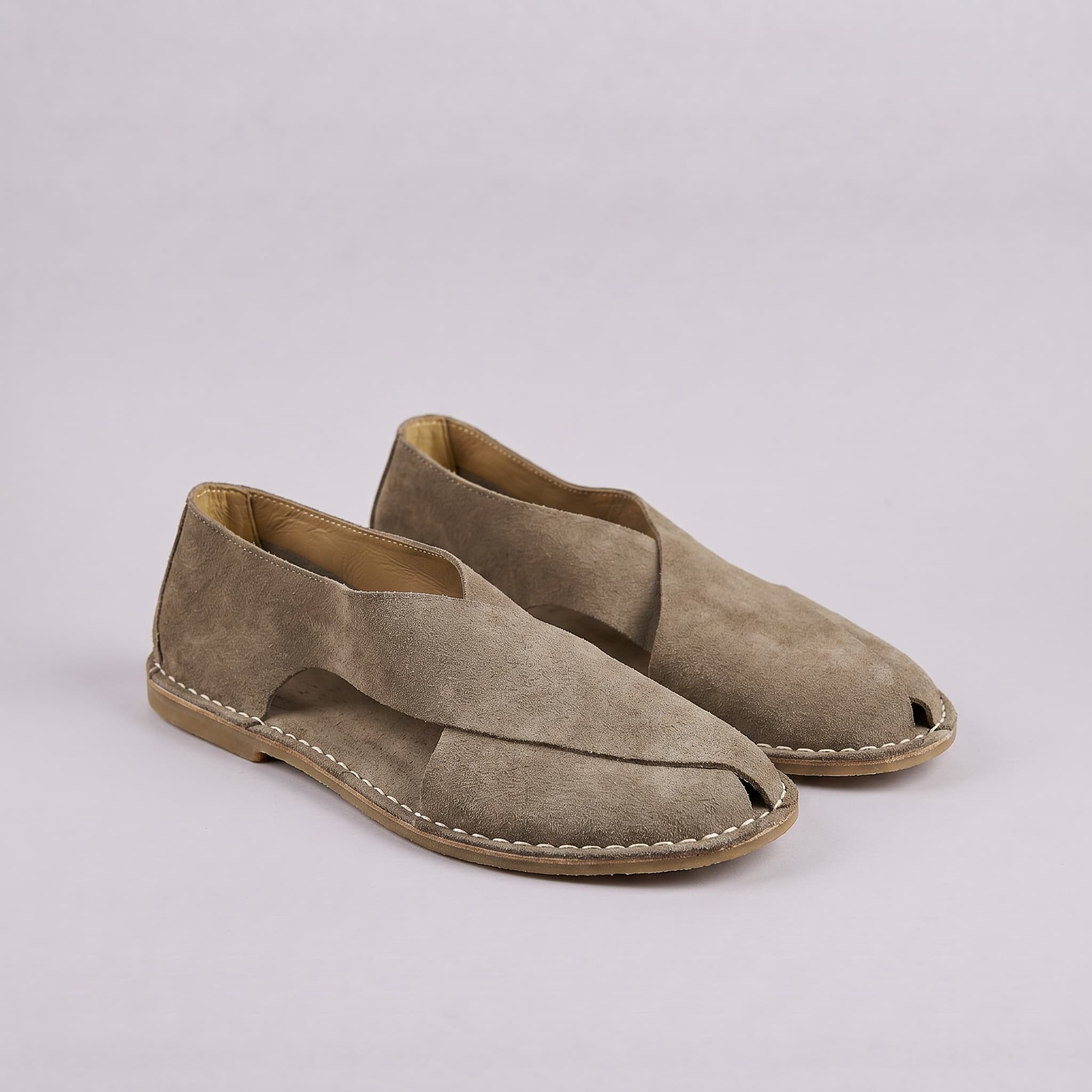 marlowe-khaki