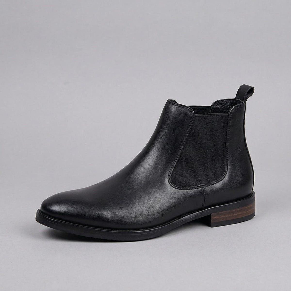 kelverton-black