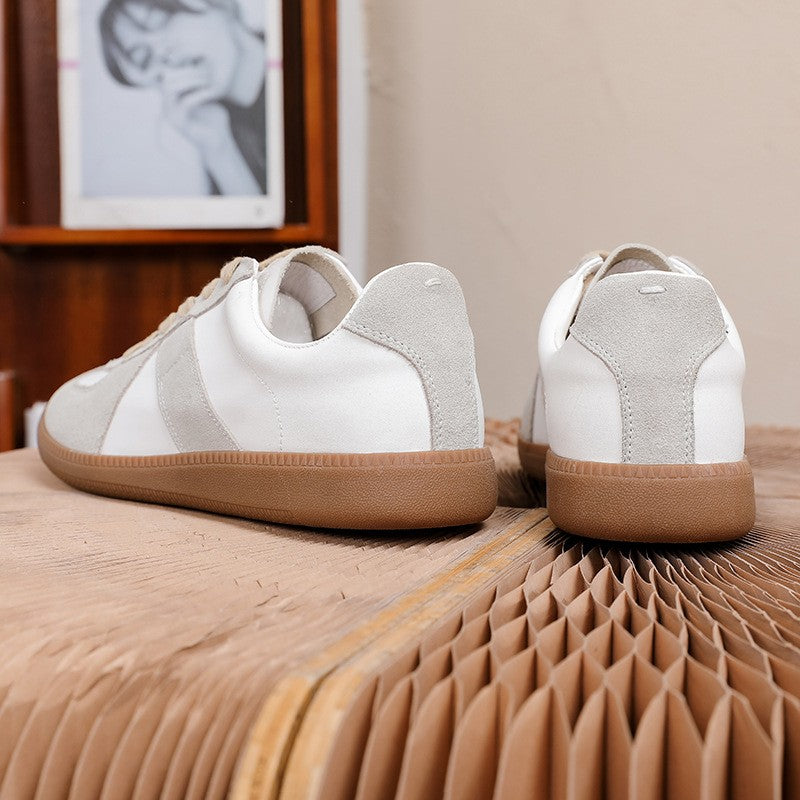 Cambridge Court Sneaker